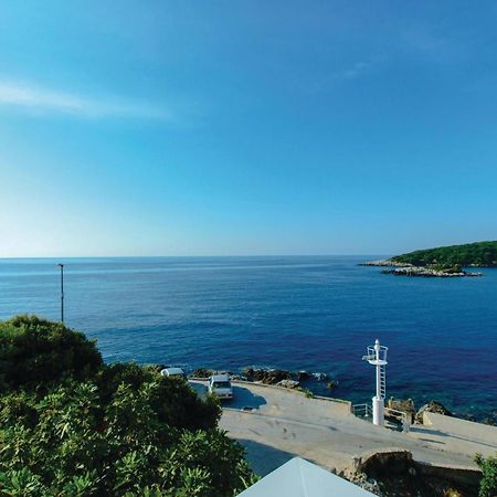 Stunning Apartment In Gruda With House Sea View مولونات المظهر الخارجي الصورة